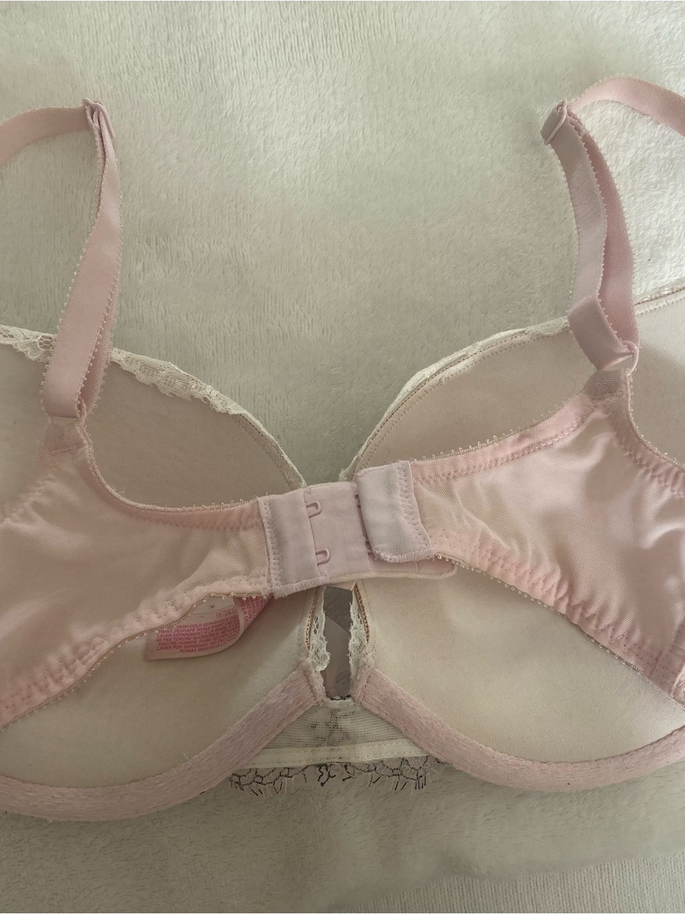 Victoria's Secret Pale Pink Lace Embellished Push-Up Bra - Picture 4 of 6